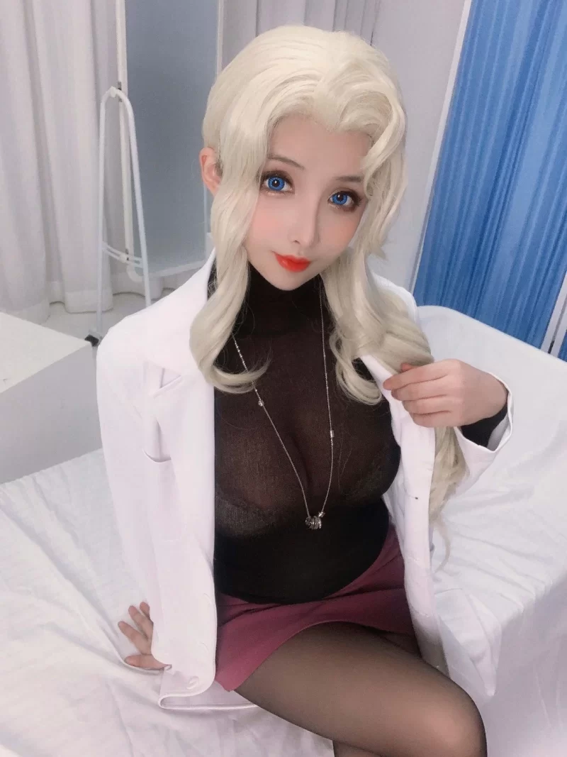 Cosplay 凉凉子校医大姐姐【1+400M】