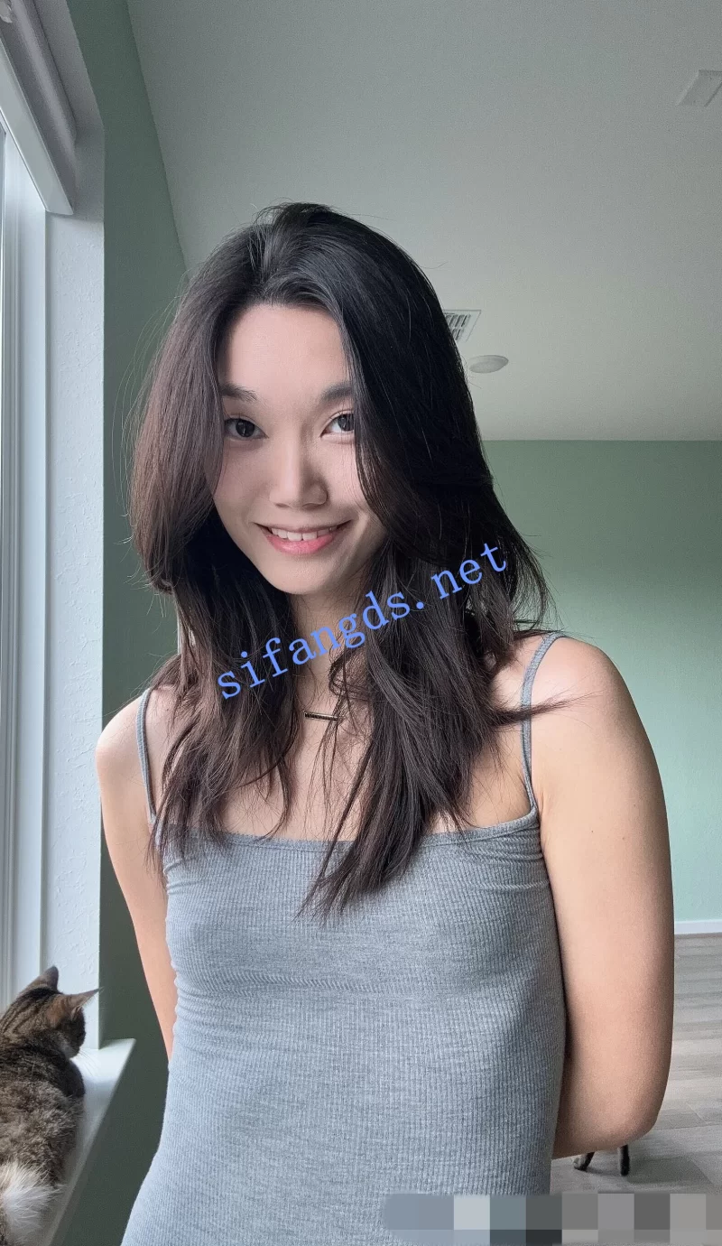 日韩主播 [推特]韩国血统亚裔网红lucy moch 2425年独家3P 4P付费合集！【6v+8.8G】