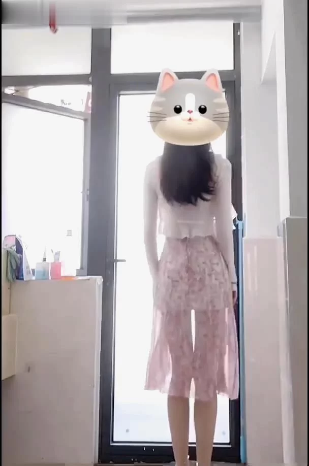 熟女少妇 NTR癖绿帽男，95后完美炮架女神老婆，邀请各种单男操逼3P【108v+22p+820m】