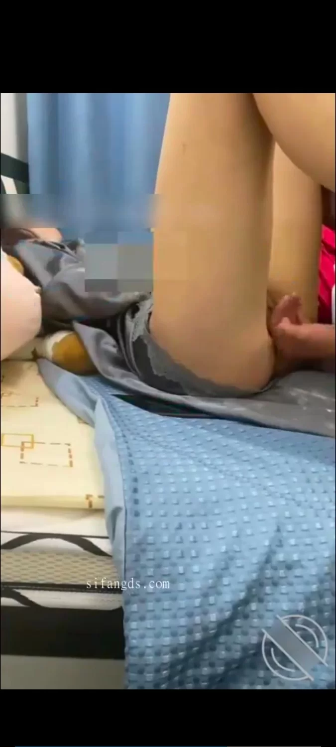 乱伦 姐弟乱伦 拿下婚内出轨被姐夫捉奸在床的姐姐后续5 小皮鞭调教姐姐把她操的淫水狂喷【5V+2.1GB】