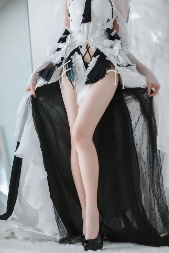 国产coser 焖焖碳 – 全套38期-3月更新【962P+6.1G】