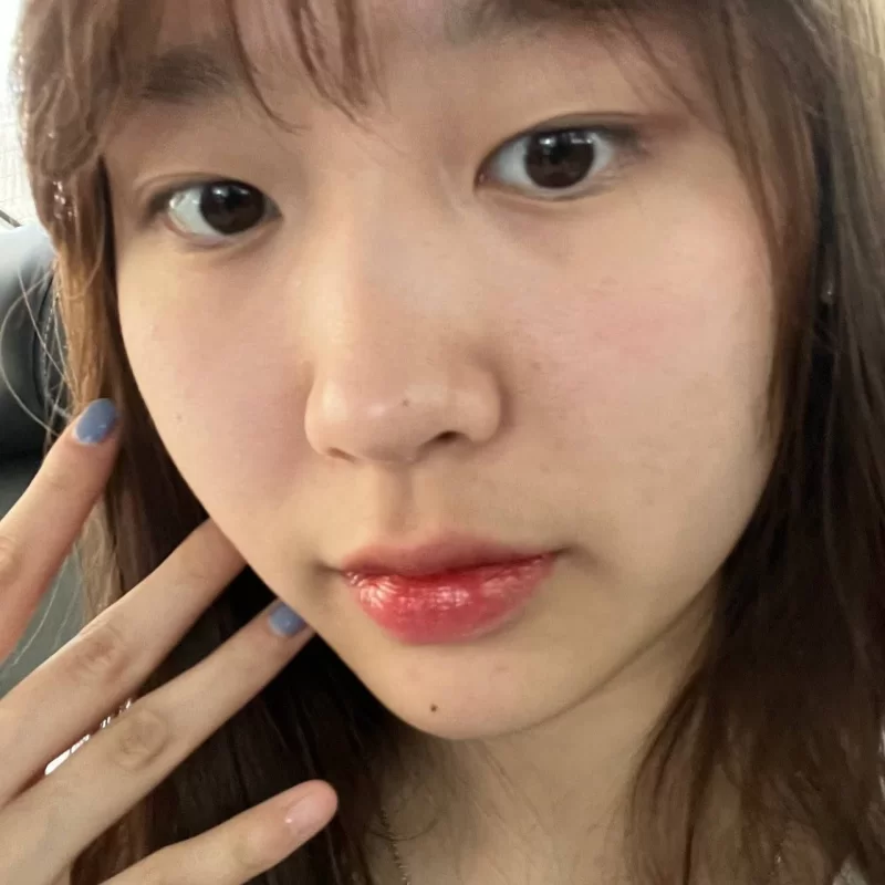 自拍 [S级别泄密]超有感觉的大学妹妹泄密流出【1v11p+1.3G】