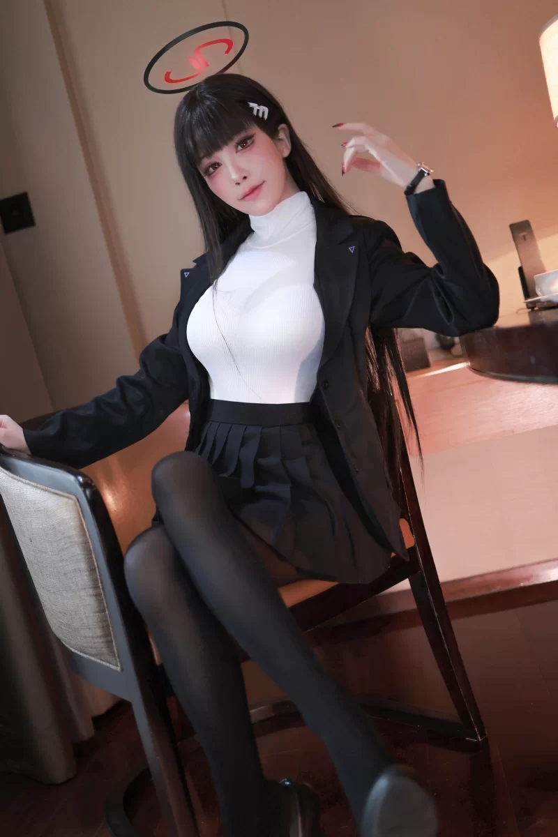 高颜值美女 水淼Aqua - 调月莉音 蔚蓝档案、连帽卫衣兔女郎、玛薇卡 【218p+419mb】