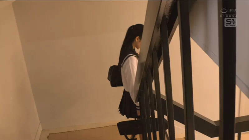 剧情 [绝美女神]超好看的学生制服【1+6G】