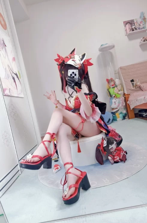 国产coser Reng - [Fanbox]合集 36套  939P+8V-4.45G【939P+8V+4.45G】