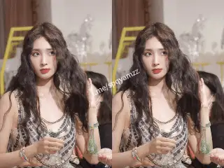 有撸点 明星 美女 脱衣 第十弹【16p16v+139mb】
