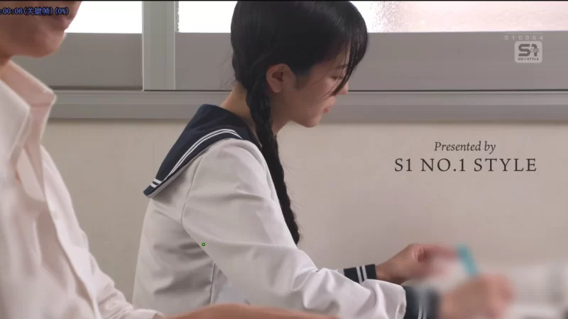 剧情 [绝美女神]超好看的学生制服【1+6G】
