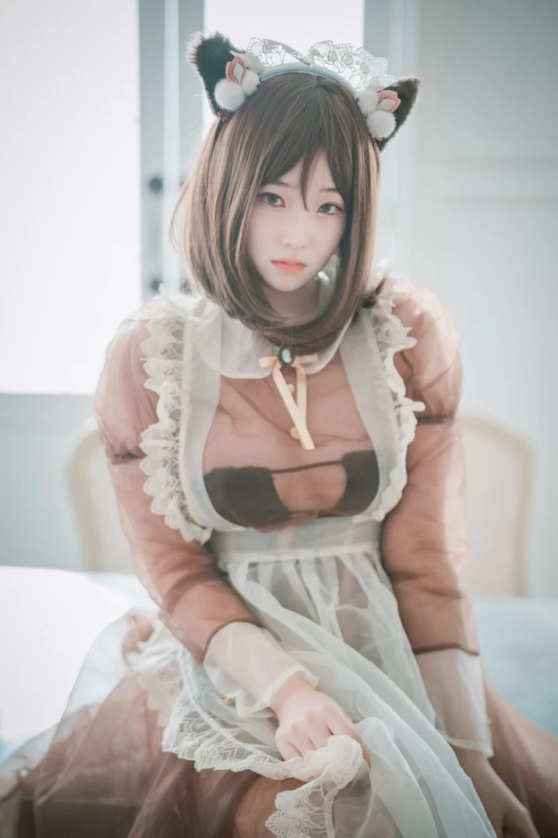 日韩coser Bambi (밤비) Pure Marron (Maid) [44P 449MB]【44P+449M】