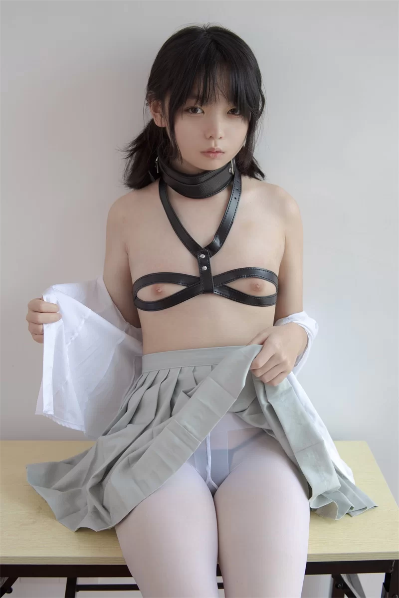 合法萝莉 少女秩序 内部定制 众多萝莉福利姬美女73套视频福利合集【4827P/20V+84G】