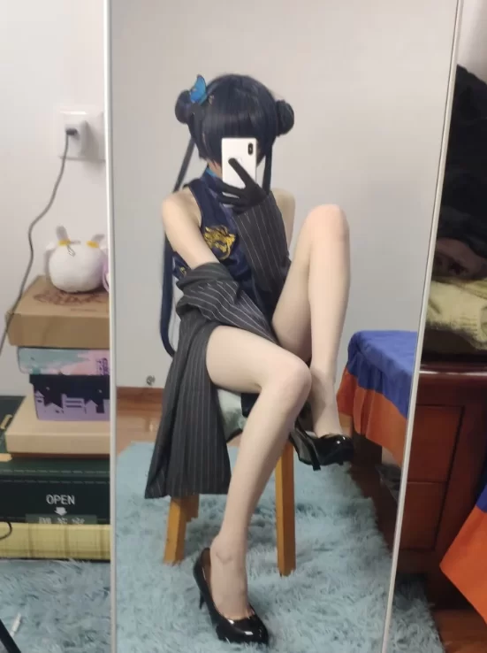 国产coser Reng - [Fanbox]合集 36套  939P+8V-4.45G【939P+8V+4.45G】