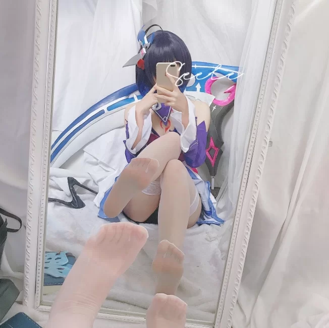 国产coser Seele麦麦 - 希儿幻海梦蝶 168P-452M【168P+452M】