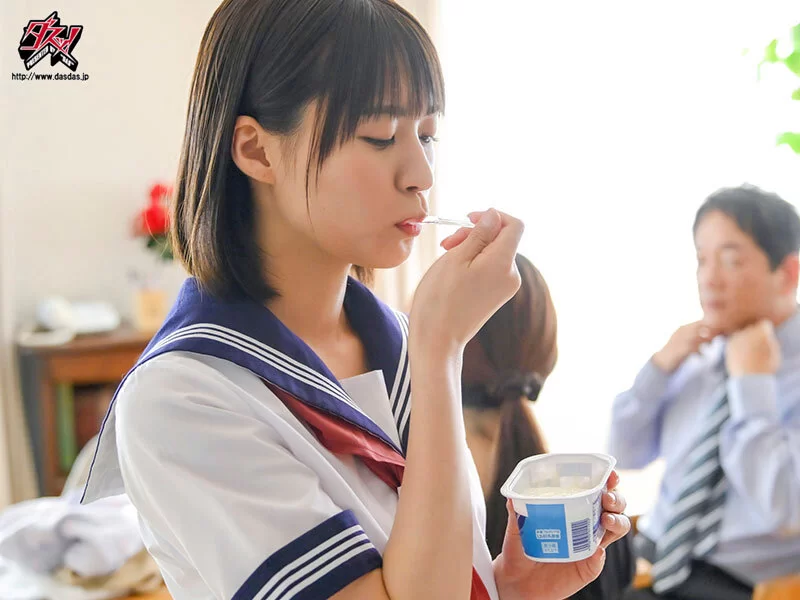高颜值 DASS-574-C男嫌いなスレンダー美乳の連れ子に媚薬を●ませ【1+2250MB】