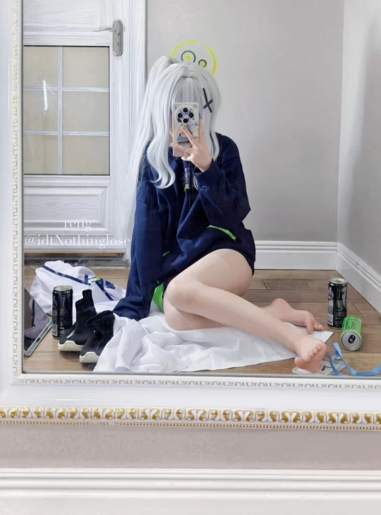 国产coser Reng - [Fanbox]合集 36套  939P+8V-4.45G【939P+8V+4.45G】