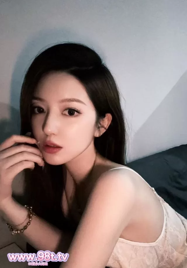 自拍 第450弹 成都抖音美人主播❤️高洁❤️被金主爸爸花五万【13P+1V+149M】