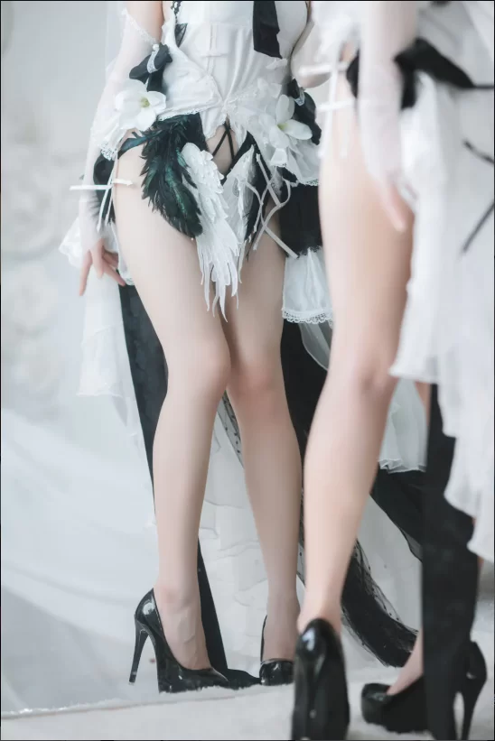 国产coser 焖焖碳 – 全套38期-3月更新【962P+6.1G】