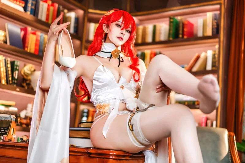 国产coser Natsuko夏夏子 –  崩坏：星穹铁道 姬子礼服[77P-157MB]【77P+157M】