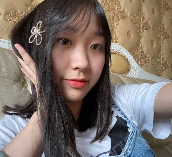 自拍 [S级别泄密]超有感觉的大学妹妹泄密流出【1v11p+1.3G】