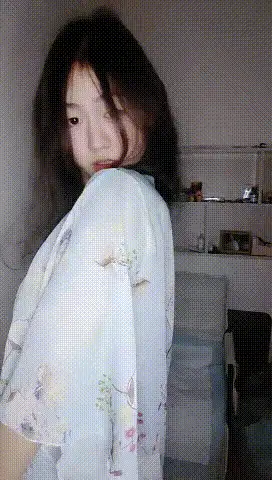 自拍 5月新作,新人良家学生妹反差婊[鱼妹啊]约炮车震遇阳痿男【3V+2G】
