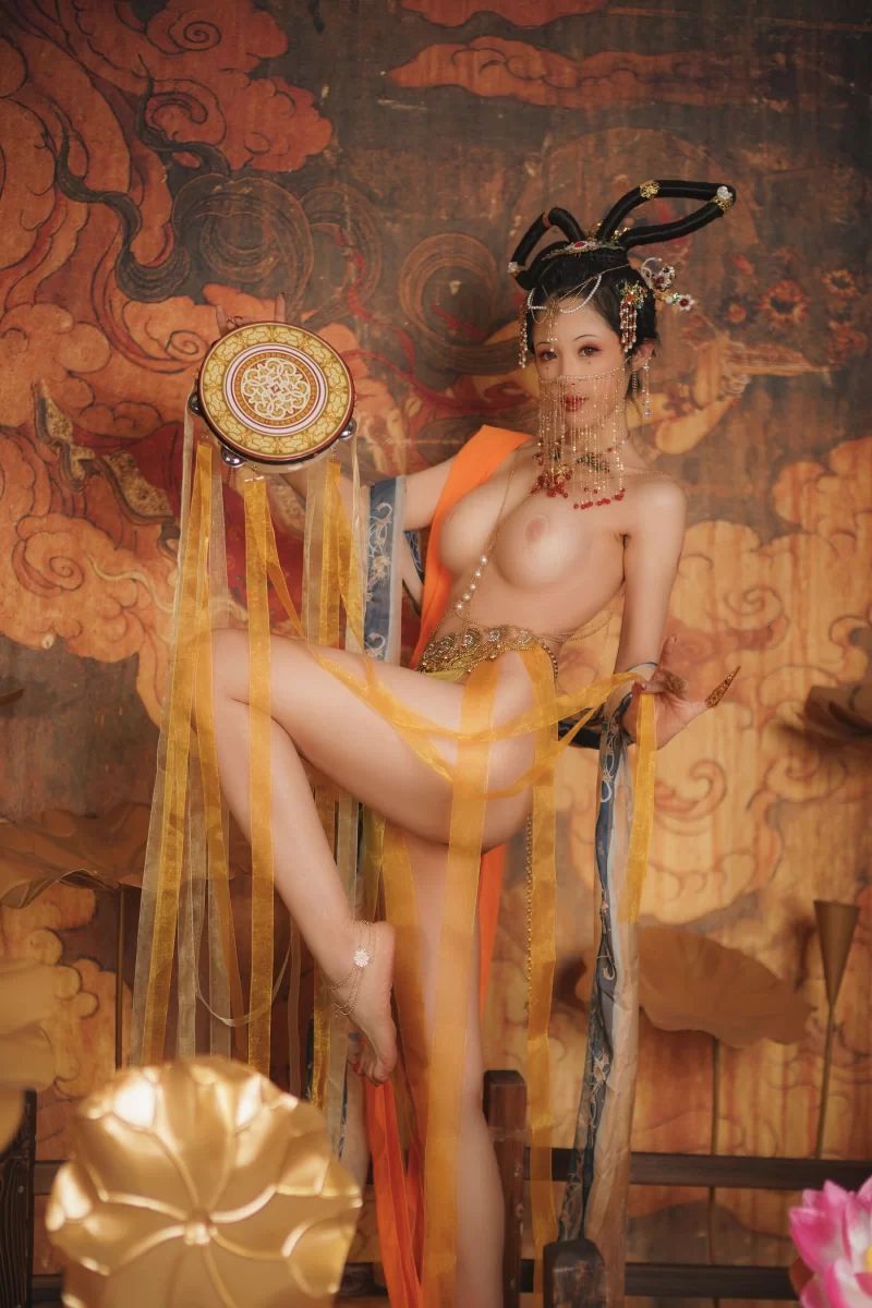 国产模特 [超唯美]钛合金TiTi  全套写真&随包视频，截至4.28日全部【94套+52.3G】