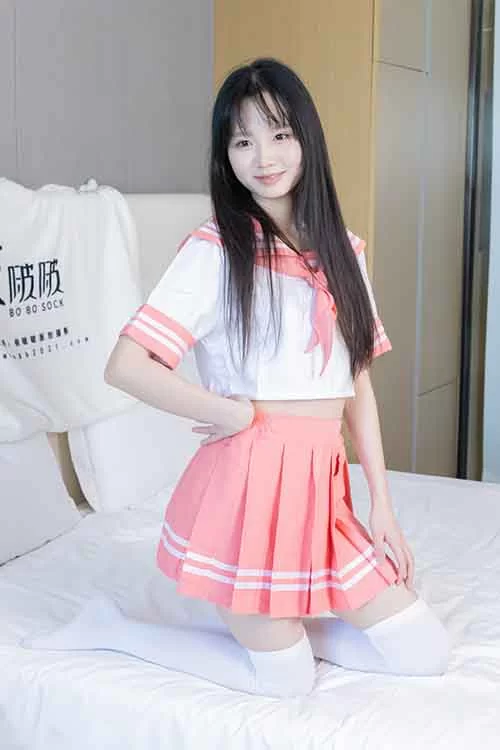 美腿/足控 袜啵啵-甜甜圈-性感超短裙、白棉袜美腿[159P-1V/1.8G百度网盘]【159p1v+1.8G】