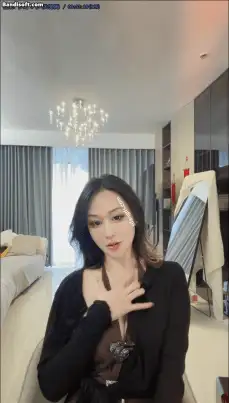 国产主播 [抖音 L.露]巨乳丰满女神 真空凸点 站立透视 透裆 很顶【4V+670M】