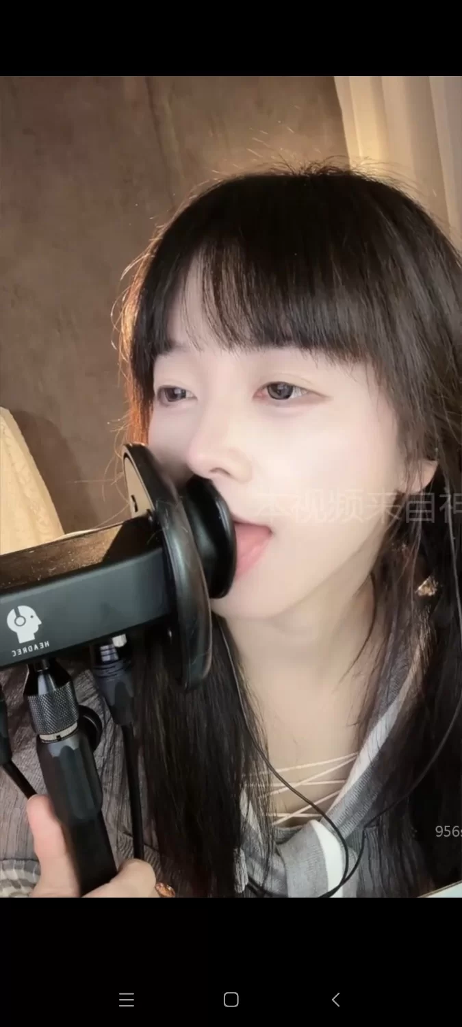 ASMR B站 缇雅99一小时舔耳【1V+700m】