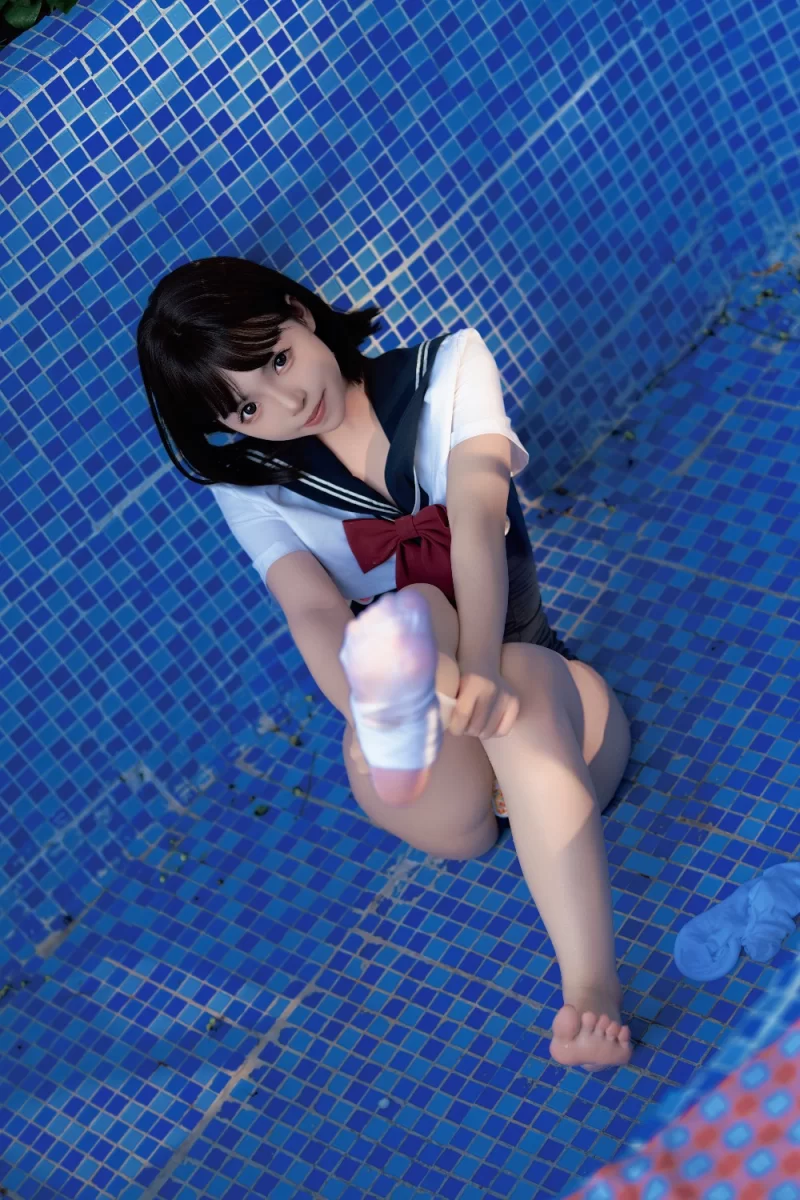 国产coser Bangni邦尼 - 反差JK泳装【97p，7v+842m】