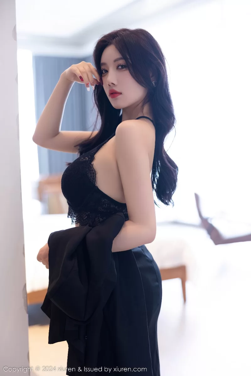 秀人网 杨晨晨 制服诱惑翘乳肥臀诱惑力太大【80P+637M】