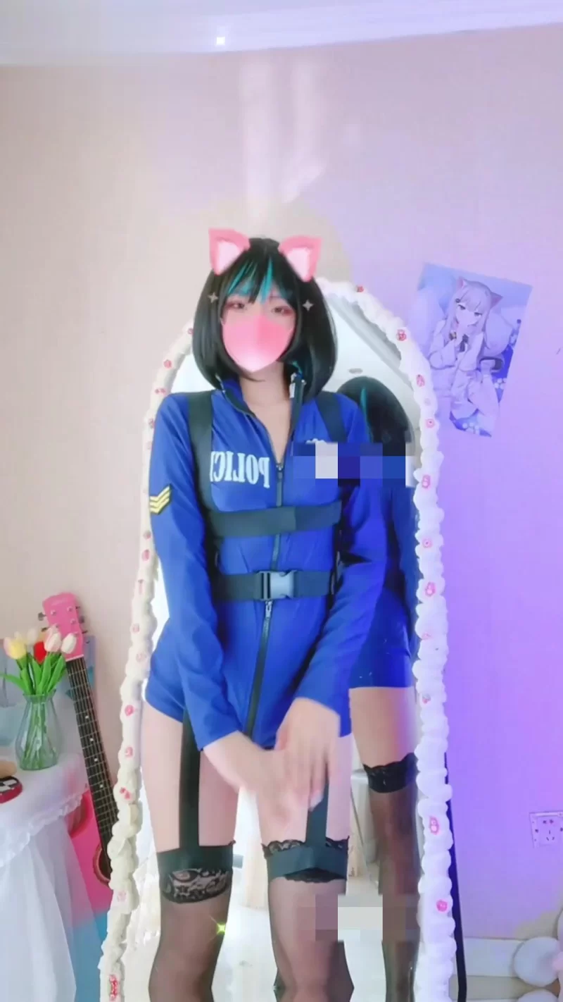美女御姐 推特极品福利姬，可甜可盐女神[小仙云]长视频定制，【14v+4.56g】