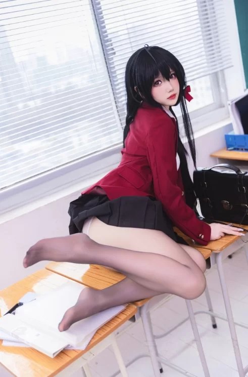 国产coser 雪晴Astra - 碧蓝航线 大凤 风纪委员 80P-704M【80P+704M】