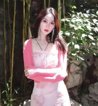 各种门 河北艺术职业学院极品校花❤️王丽莎❤️私下淫乱偷情【1v15p+111M】