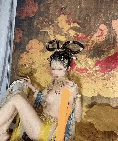 美女御姐 畫中仙古色鮮香酥乳玉體，古代妃子穿越，怪不得皇帝每【1+256MB】