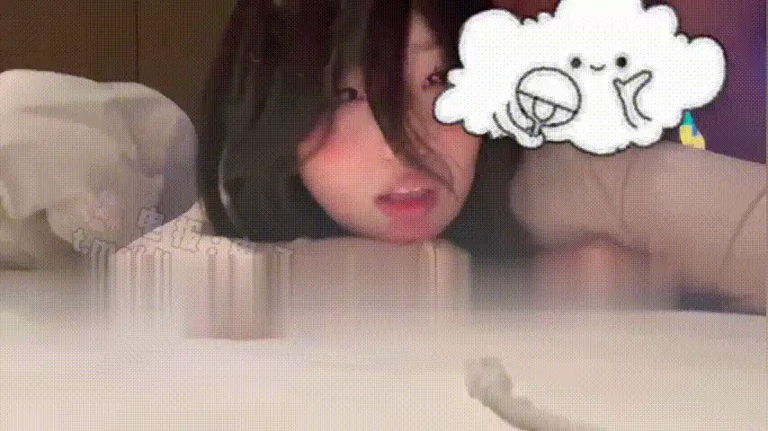 自拍 童颜巨乳超绝BBW身材女神，超绝吊钟乳阿黑颜自慰骚叫，【3v+590M】