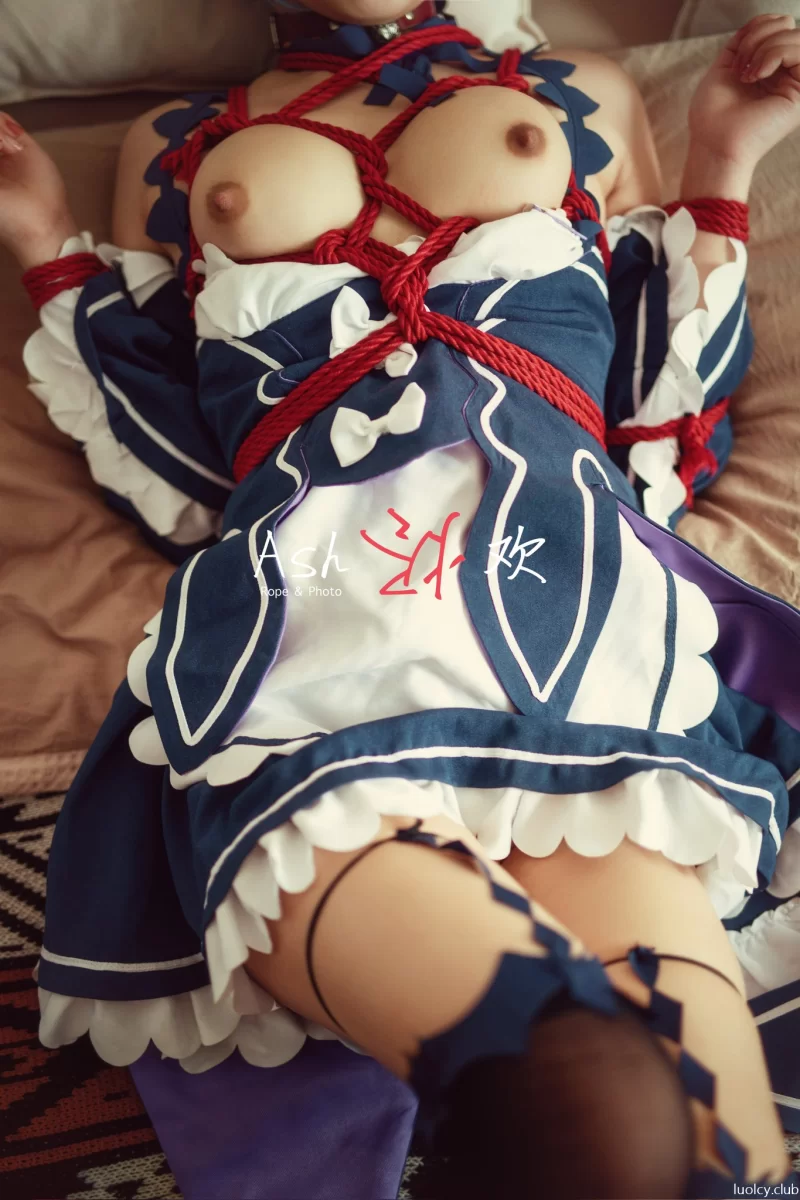 Cosplay [Ash烬欢]美少女的cosplay捆绑唯美写拍集！【6v+1.63g】