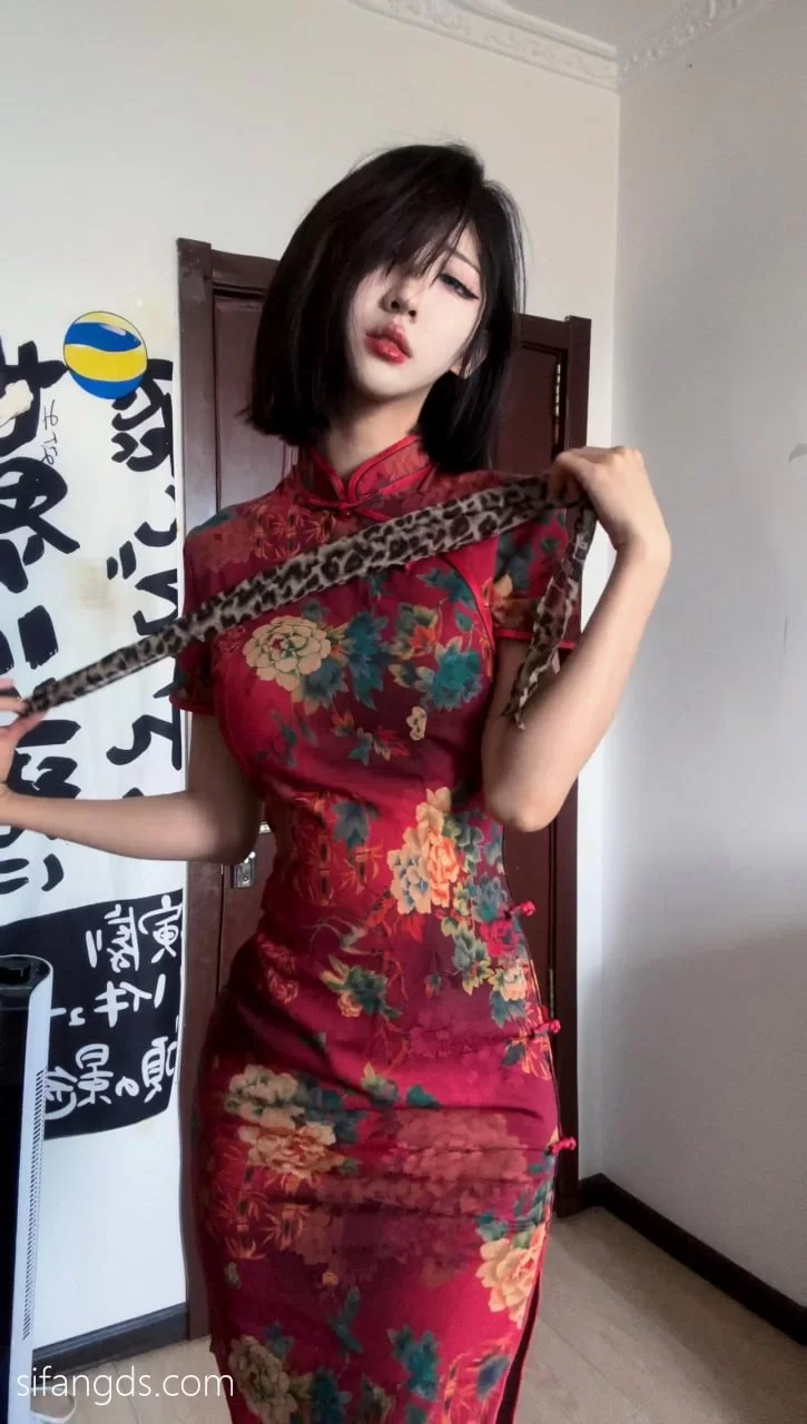 福利姬 抖音50万网红福利姬少女 行简 最新高价定制脸B同框道具爆菊双插 视频福利合集【2v+1g】