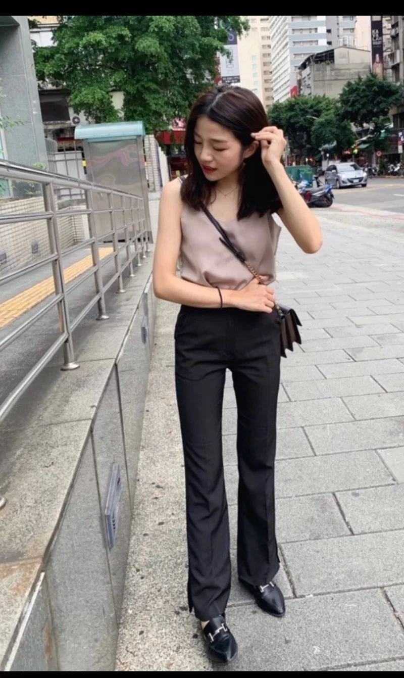 自拍 美女同事能成为销冠的秘诀❤️被有心人曝光【17v+11p+2.1G】