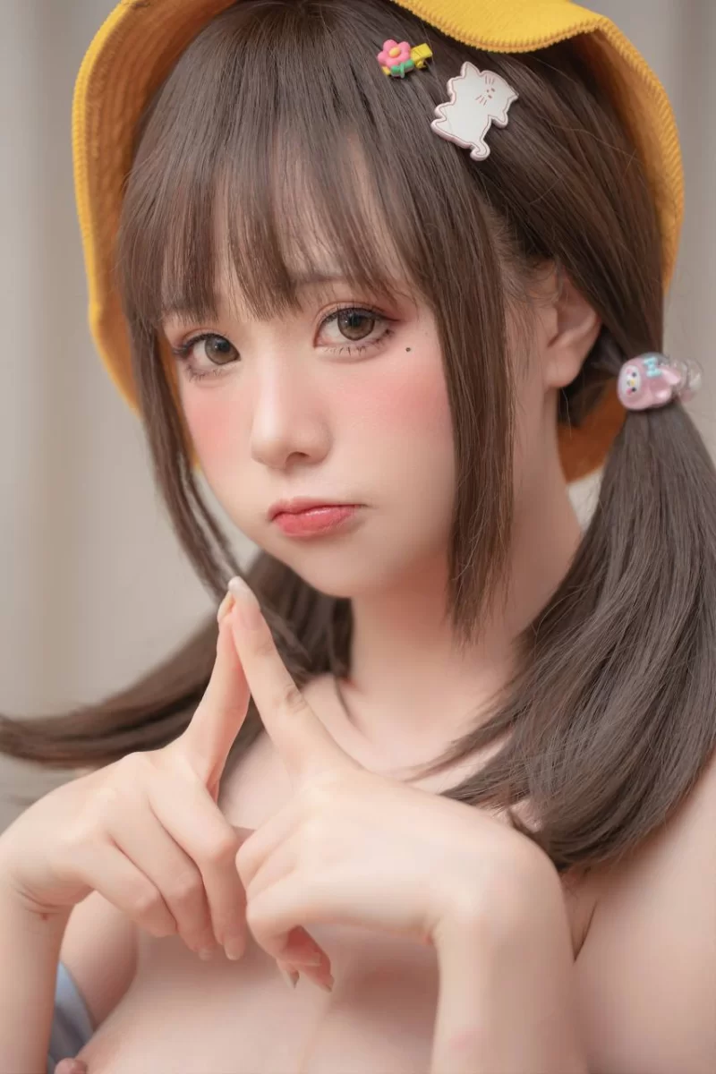 福利姬 极品美女福利姬 白嫩可人小萝莉 清纯诱人白嫩大奶 极品【P99-1v+112M】