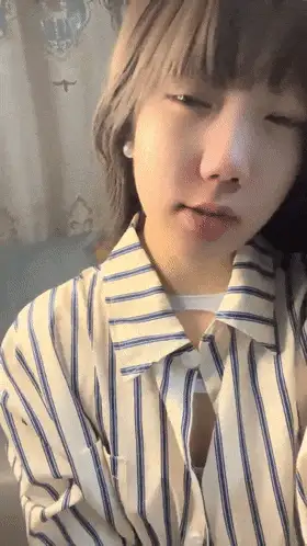 美女御姐 [02小美]稚嫩脸庞，已经身经百战 大鸡巴不停插进来【10v+2.38g】