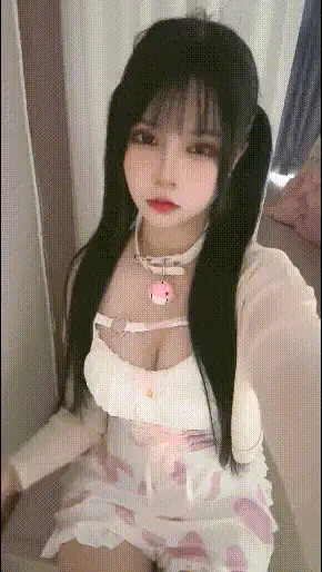 美女御姐 露脸清纯美少女『麦兜小可爱』与金主爸爸啪啪 紫薇，最【40v+148p+1.6g】