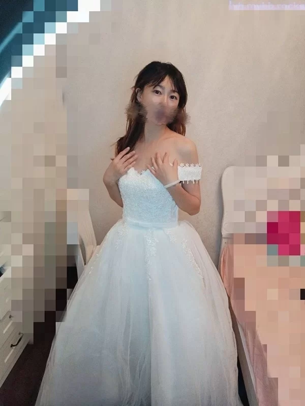 自拍 结婚当天还有出来偷情.你有这样的老婆怕绿吗？【14v+5p+736M】
