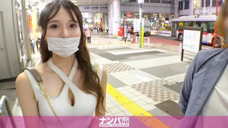 日韩AV GANA-2790  マジ軟派、初撮。 1870 キレイ系巨乳バーテンダーゲット。【1+3.07GB】