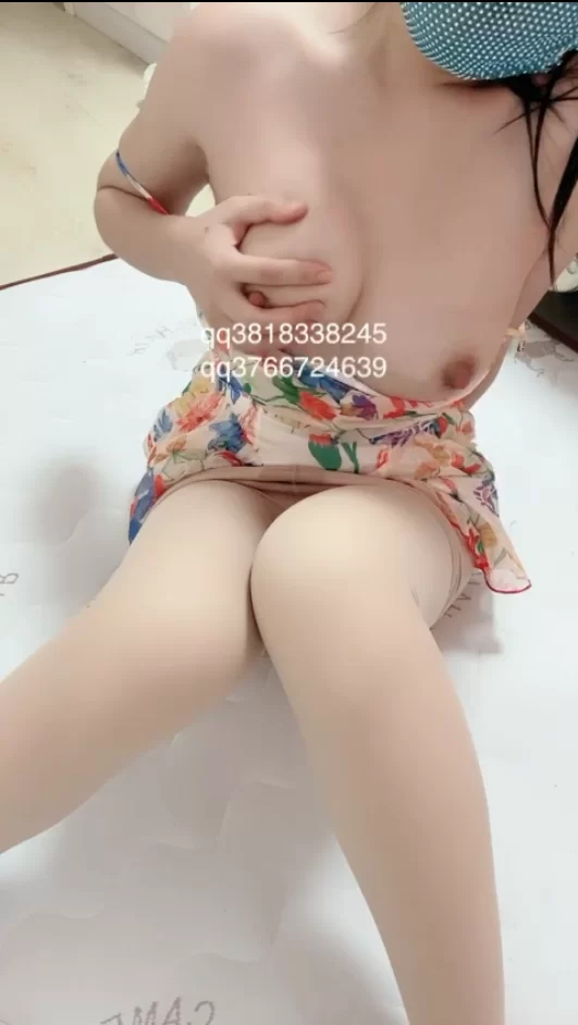 自拍 微博戒碳水的小baby丝袜自慰【4v+747M】