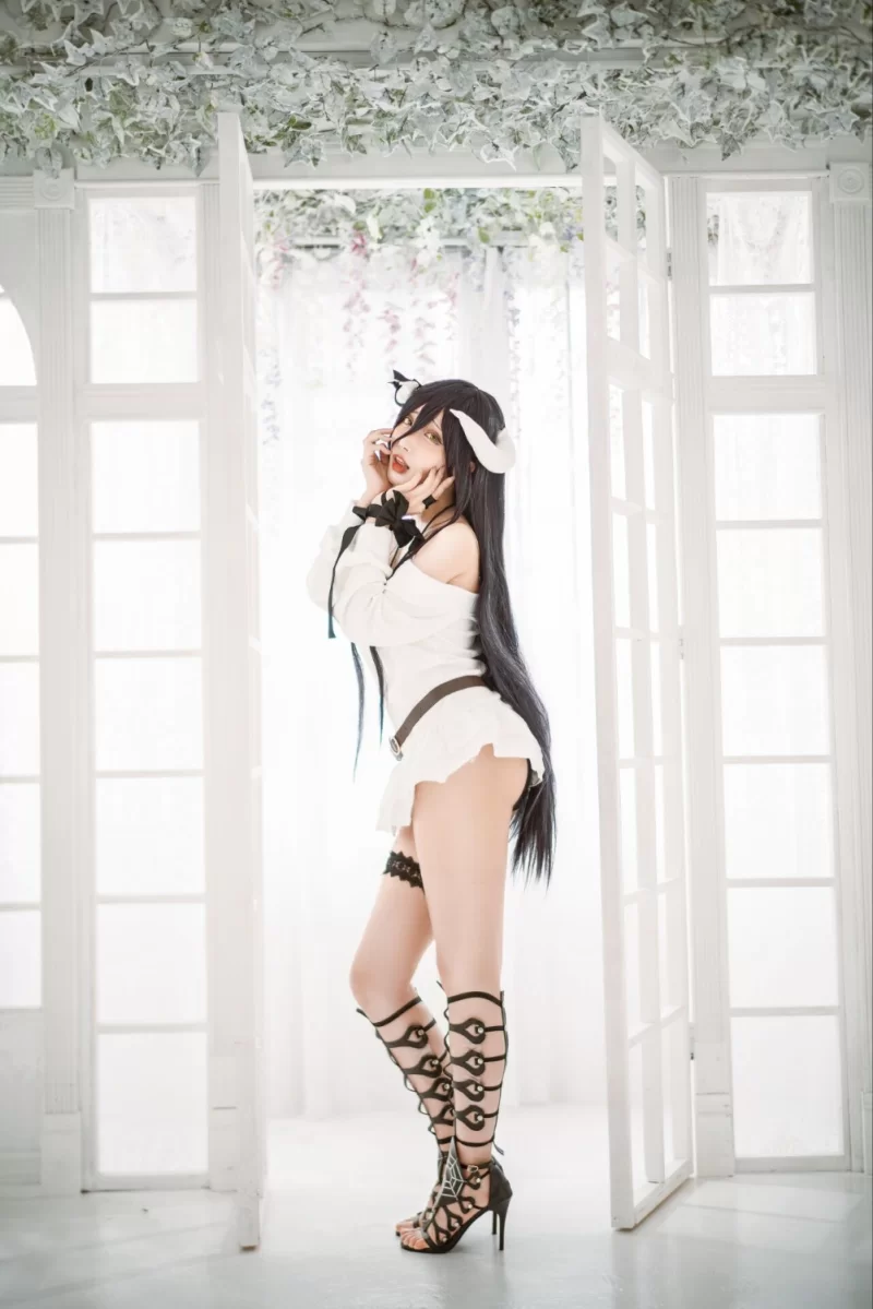国产coser 切切celia －雅儿贝德 [39P 199MB]【39P+199M】