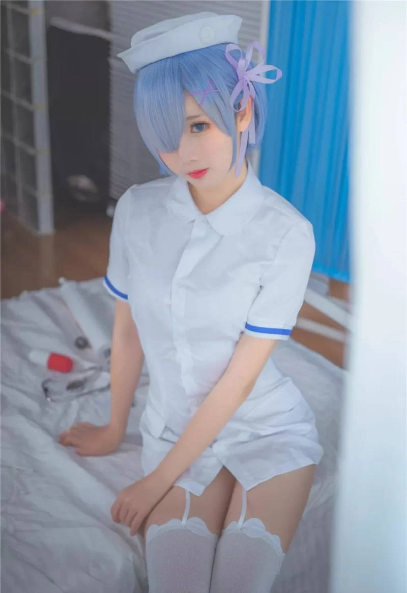 国产coser 面饼仙儿写真合集【npv+47.8g】