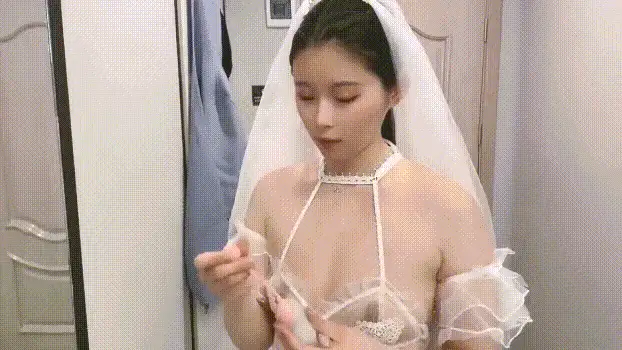 自拍 结婚当天还有出来偷情.你有这样的老婆怕绿吗？【14v+5p+736M】