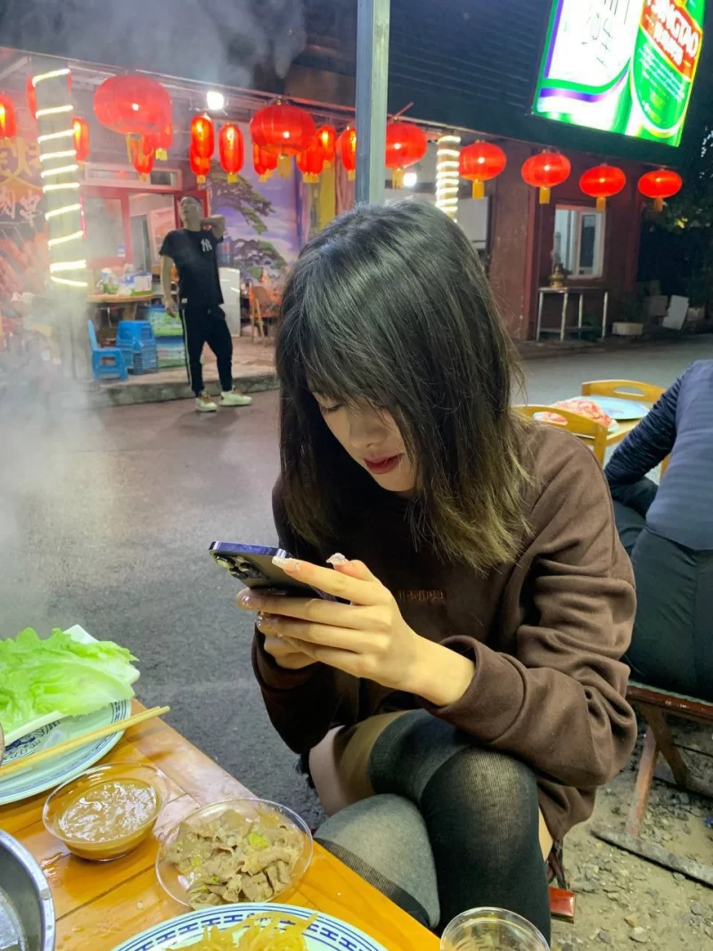 美女御姐 [B级别泄密]分手后被渣男流出的性爱视频20岁河南大二女生【1V+381M】