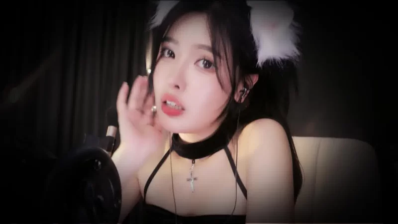 ASMR 恩七-傲娇女友的哄睡-[剧情向话多版]【1+484.3MB】