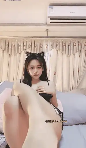 美女御姐 小梦梦 熊猫TV女神下海【7v+3.5g】