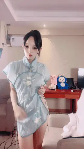 自拍 奇迹女神~真好看~[鬼鬼啊]人如其名跳蛋自慰淫水泛光裸【NV+3.15G】