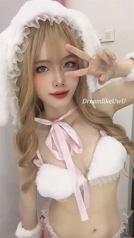 自拍 颜值福利姬嫩妹[DreamlikeUwU]小白兔【n+0.5g】